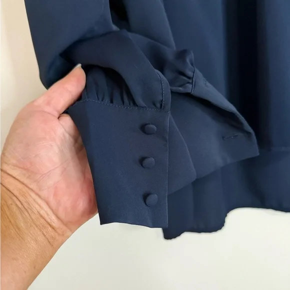 Brook Brothers Elegant Navy Blue Women's long sleeve  blouse size XL - Picture 3 of 9